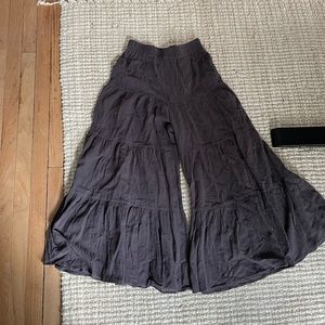 NWOT VICI Wide leg tiered boho pants